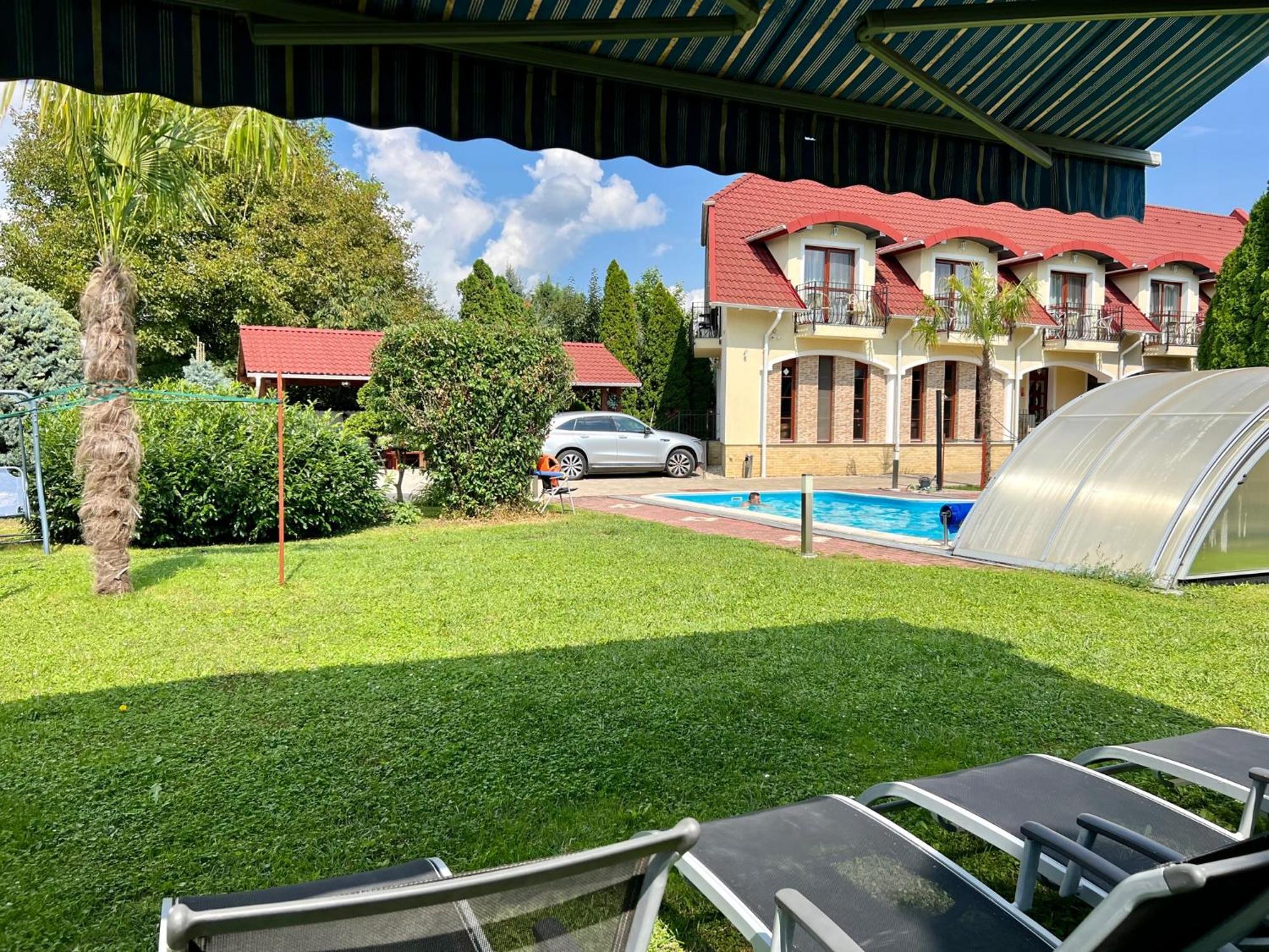 Bajor Panzio Buek-Buekfuerdo, Adults Friendly 12 Plus 외부 사진