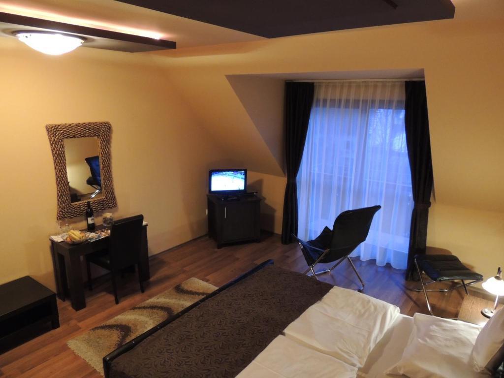 Bajor Panzio Buek-Buekfuerdo, Adults Friendly 12 Plus 객실 사진
