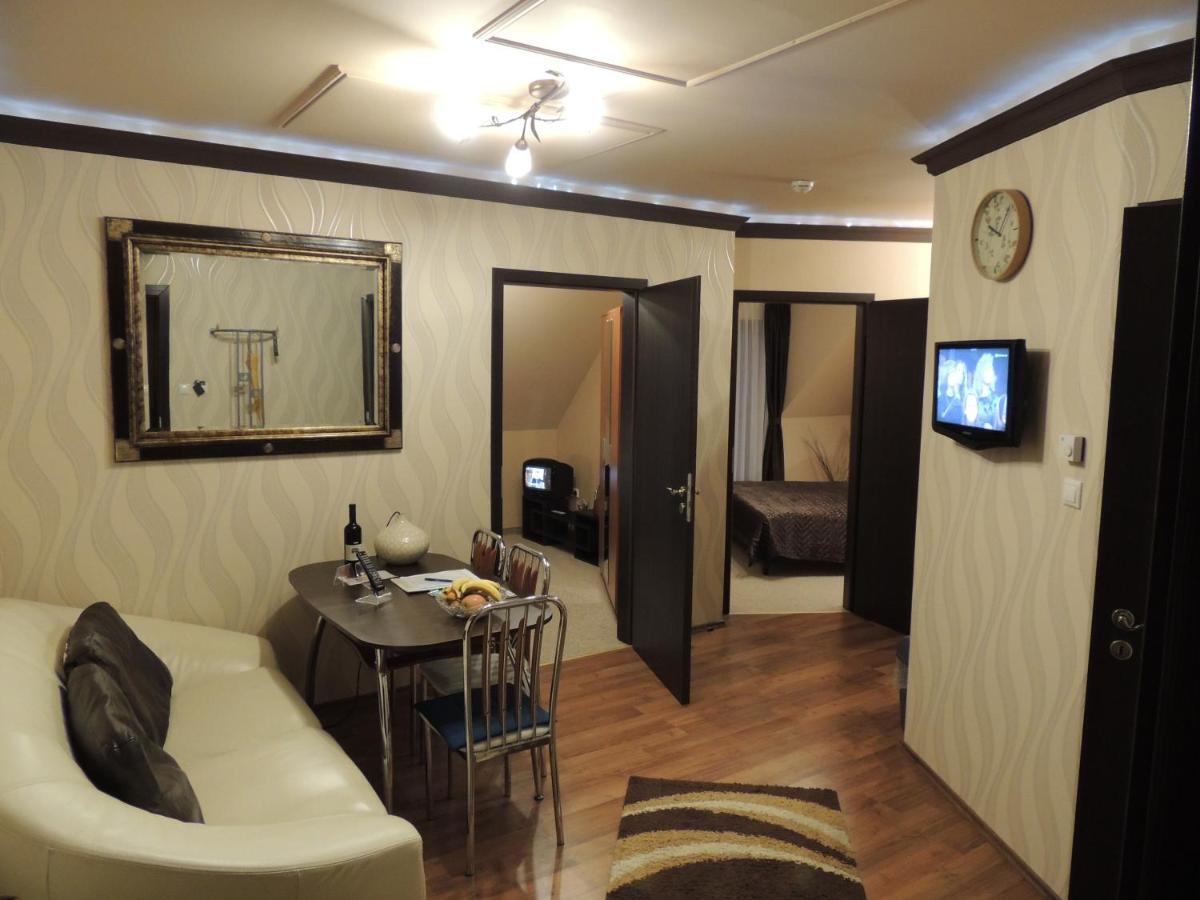 Bajor Panzio Buek-Buekfuerdo, Adults Friendly 12 Plus 외부 사진