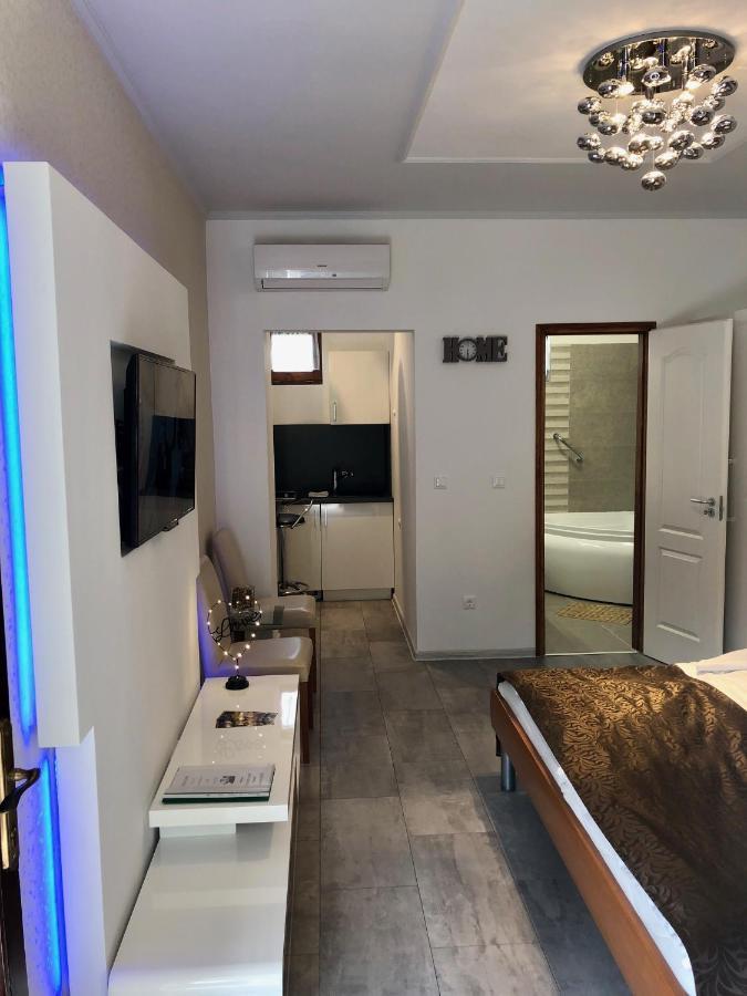 Bajor Panzio Buek-Buekfuerdo, Adults Friendly 12 Plus 외부 사진